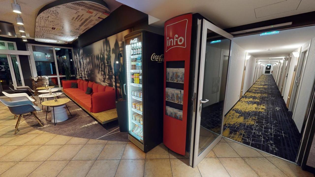 Ibis Hotel Koeln Airport Exterior photo